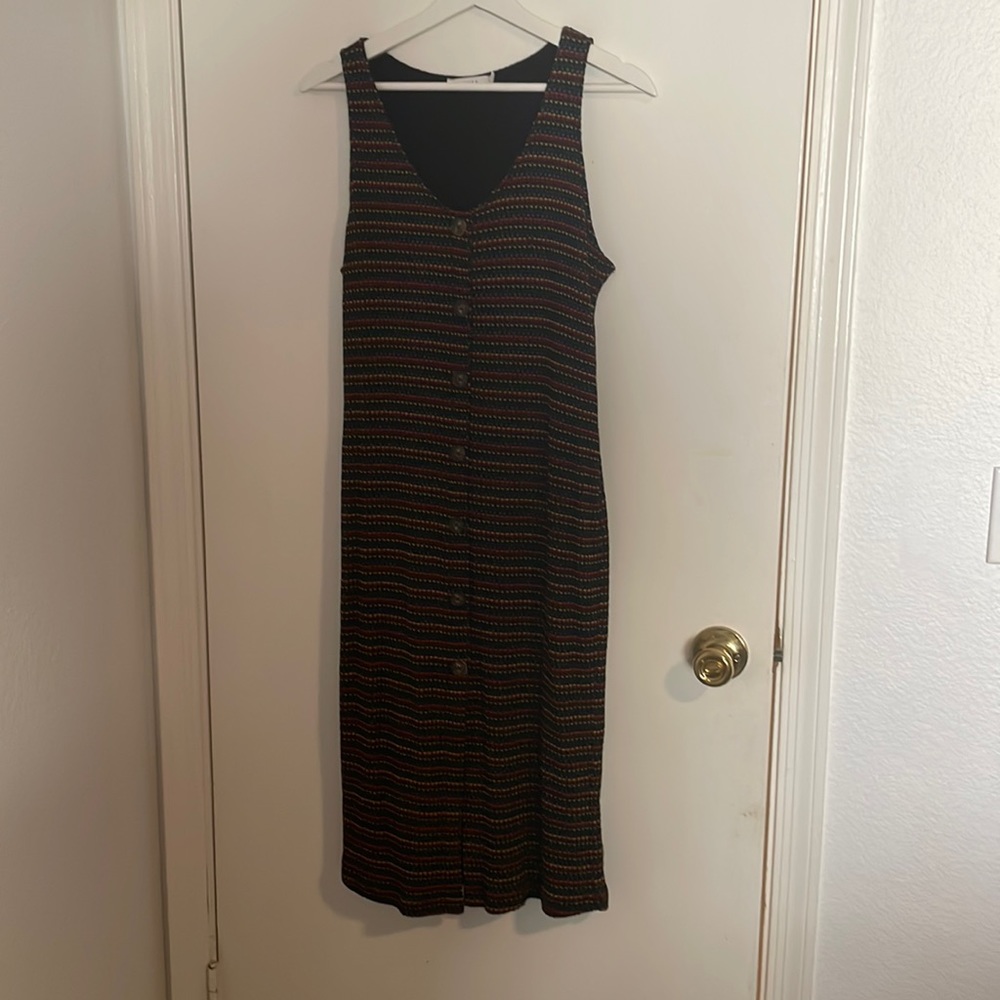 Women’s body-con midi dress